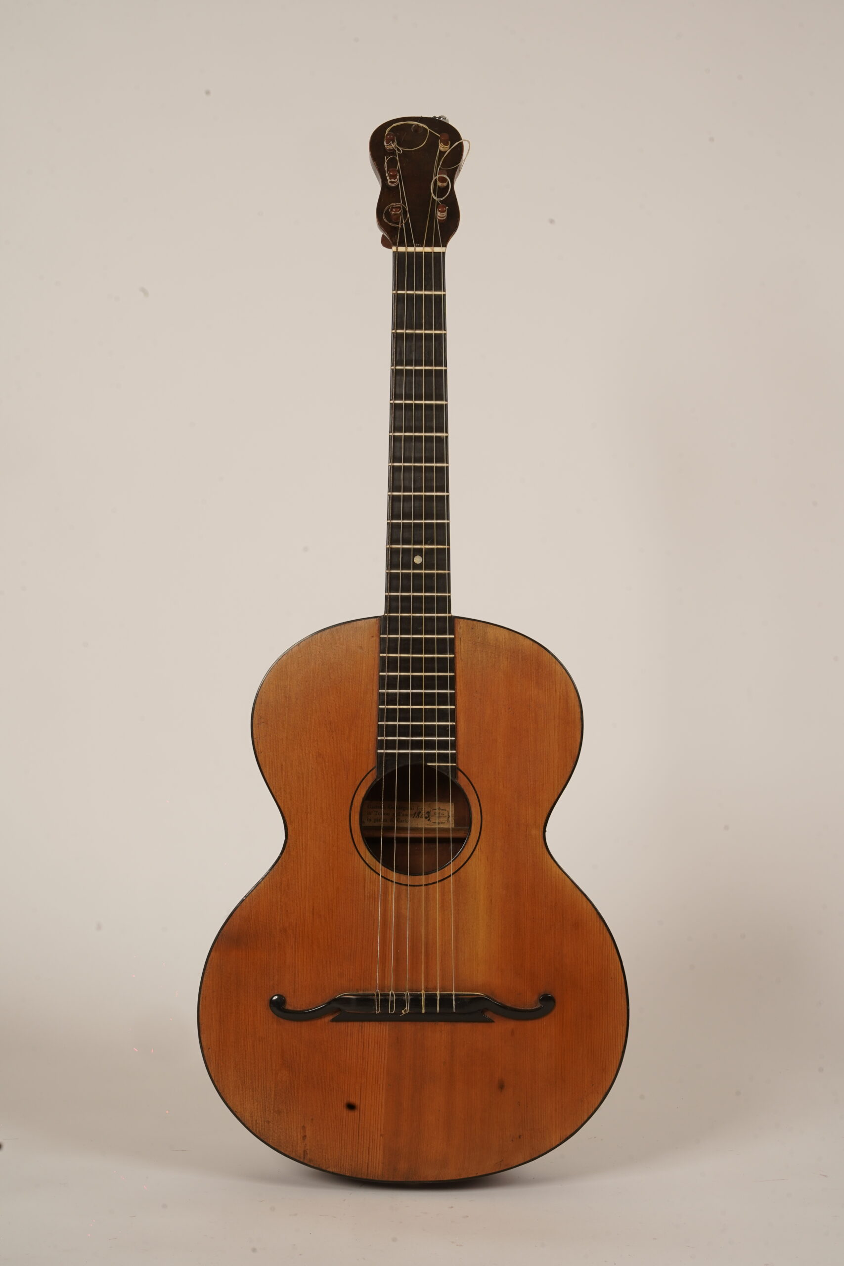 chitarra-gaetano-guadagnini-torino-1843