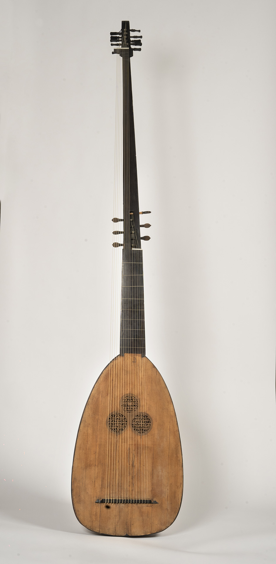 chitarrone-magno-graill-roma-1631
